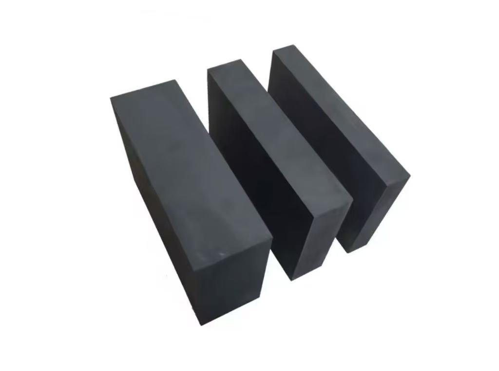 Graphite brick